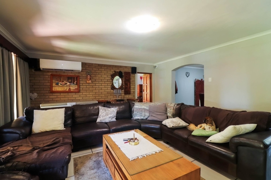 4 Bedroom Property for Sale in Bodorp North West